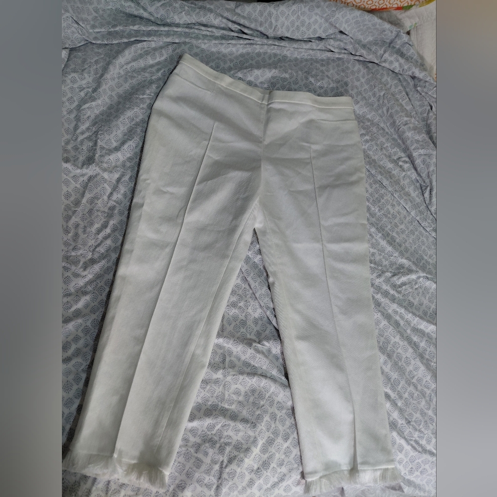 Akris White Cropped Tailored Pants